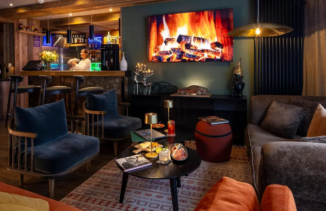 Hotel Mont-Blanc Val D'Isere-1